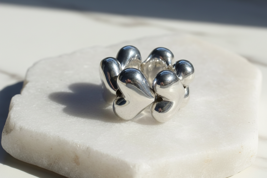 Prosperity Hearts Ring