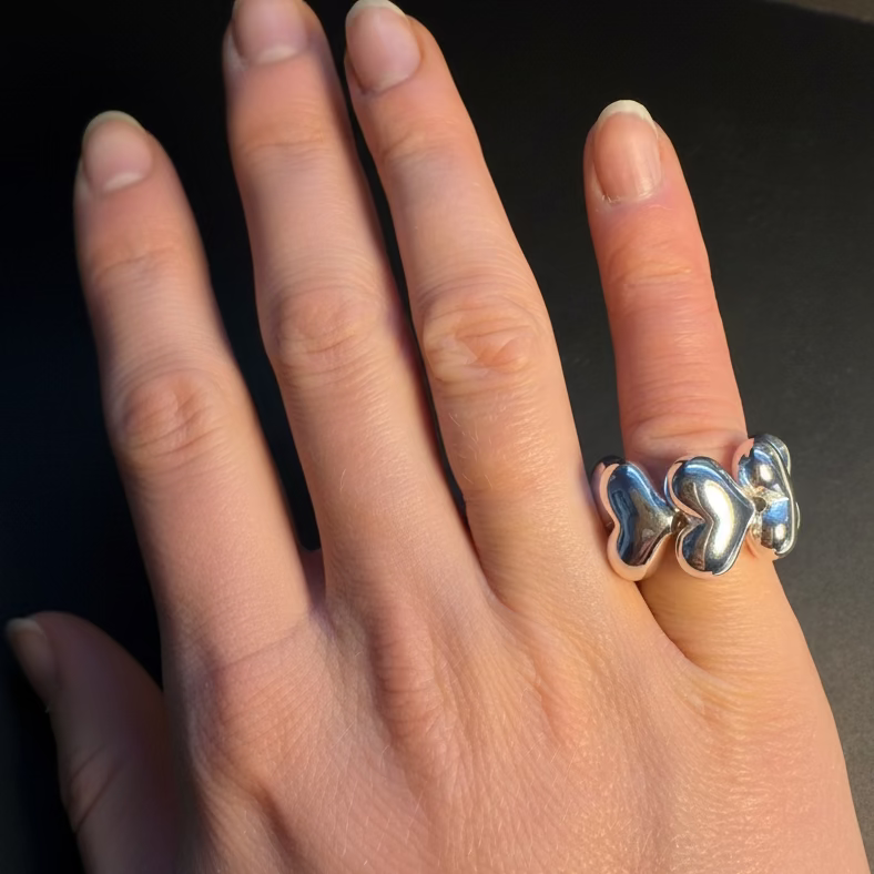 Prosperity Hearts Ring